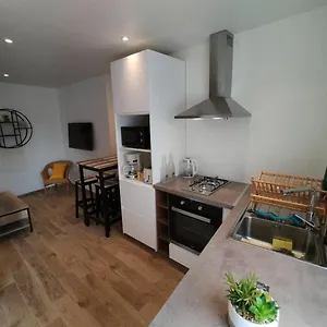  Hébergement de vacances Petite Maison Cosy
